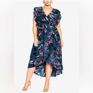 City Chic Maxi dress, size L**NWT**